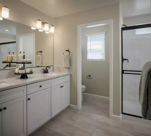 Bath - 6292 Ave 305, Visalia, CA 93291 photo 1 of 4