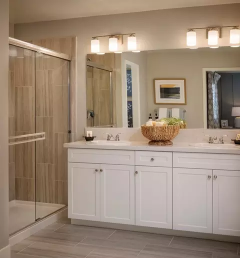 Bath - 6292 Ave 305, Visalia, CA 93291 photo 2 of 4