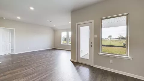 Living - 119 Cane Run Ct, Duson, LA 70529 photo 2 of 7