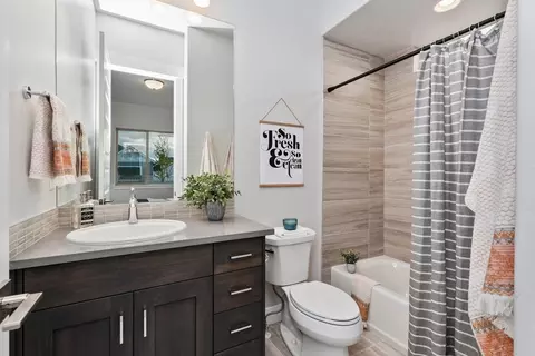 Bath - 11511 S Levant Ln, Kuna, ID 83634 photo 9 of 10