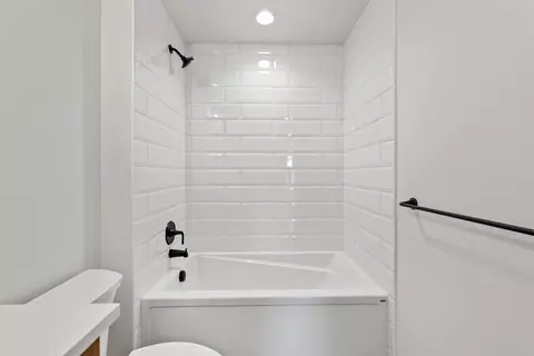 Bath - 11511 S Levant Ln, Kuna, ID 83634 photo 5 of 10