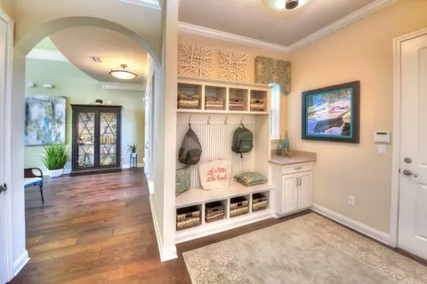 Entry Way - 3518 SW 117th Ter, Gainesville, FL 32608 photo 2 of 3