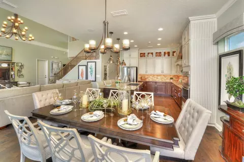 Dining - 3518 SW 117th Ter, Gainesville, FL 32608 photo 1 of 2