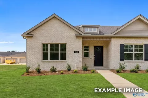 403 Clyde Ln, Hartselle, AL 35640