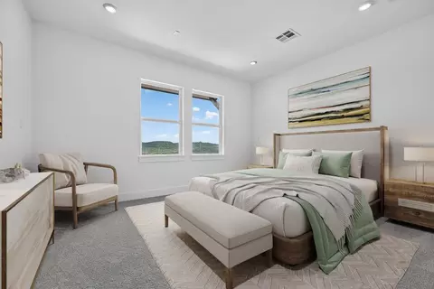 Bedroom - 7812 Skytree Dr, Austin, TX 78744 photo 2 of 4