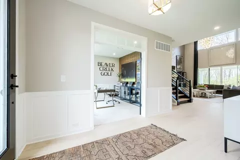 Entry Way - 5469 Sheldon Close, Middletown, OH 45005 photo 3 of 5