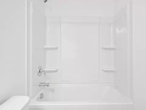 Bath - 6915 Galloway Dr, Middlesex, NC 27557 photo 4 of 5