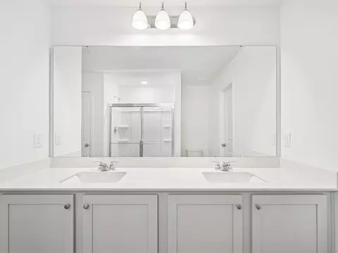 Bath - 6915 Galloway Dr, Middlesex, NC 27557 photo 4 of 6