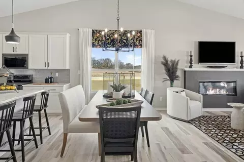 Dining - 6466 E 104th Ave, Crown Point, IN 46307 photo 1 of 1