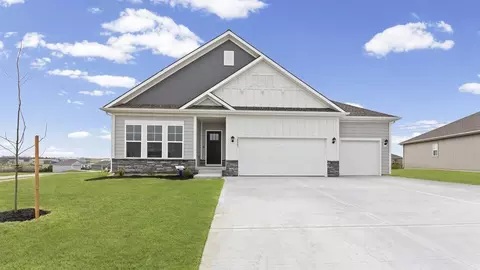 Exterior - 20803 W 188th Ter, Spring Hill, KS 66083 photo 4 of 6