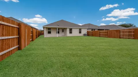 Exterior - 2108 Ridge Runner Dr, Georgetown, TX 78628 photo 4 of 9
