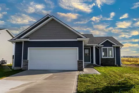 Exterior - Spruce St, Granger, IA 50109 photo 4 of 5