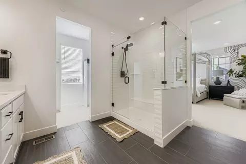 Bath - 3352 W 88th Ave, Westminster, CO 80031 photo 2 of 3