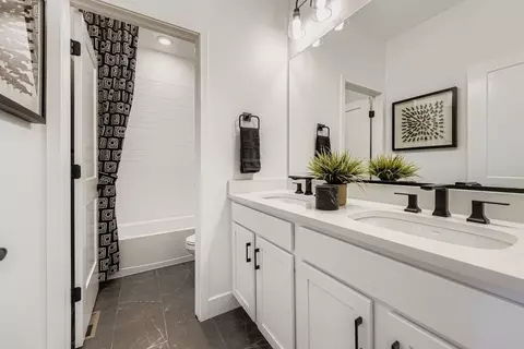 Bath - 3352 W 88th Ave, Westminster, CO 80031 photo 1 of 1