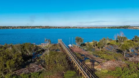 View/Area - 19337 Lochside Ln, Mount Dora, FL 32757 photo 9 of 25