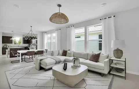 Living - 128 Eureka Ct, Yulee, FL 32097 photo 2 of 3
