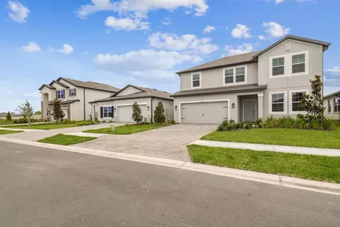 Exterior - 2528 Clary Sage Dr, Spring Hill, FL 34609 photo 4 of 11