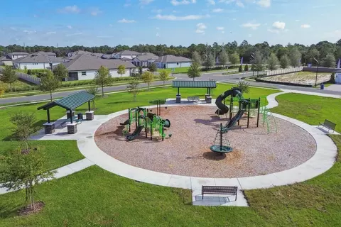 View/Area - 2528 Clary Sage Dr, Spring Hill, FL 34609 photo 7 of 12