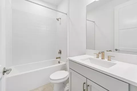 Bath - 2528 Clary Sage Dr, Spring Hill, FL 34609 photo 1 of 4