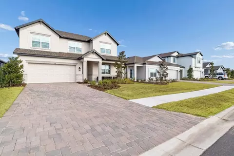 Exterior - 2528 Clary Sage Dr, Spring Hill, FL 34609 photo 6 of 11