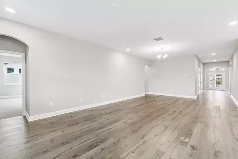 Living - 2528 Clary Sage Dr, Spring Hill, FL 34609 photo 3 of 4