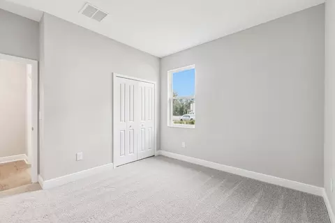 Bedroom - 2528 Clary Sage Dr, Spring Hill, FL 34609 photo 3 of 5