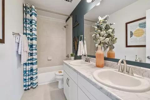 Bath - 8190 Lemon Grass Rd, Peyton, CO 80831 photo 3 of 3