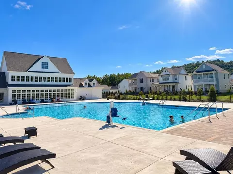Exterior - 6838 Betsy Ln, Hixson, TN 37343 photo 6 of 12