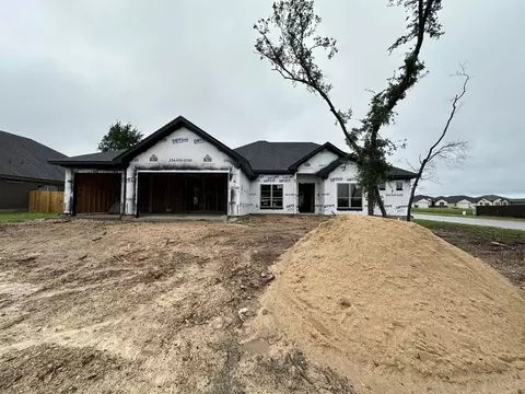 800 Eagle Hts, Salado, TX 76571