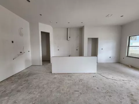 800 Eagle Hts, Salado, TX 76571