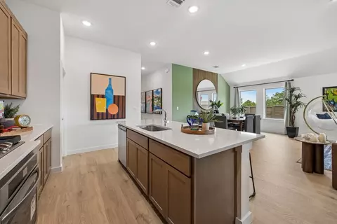 Kitchen - 5705 Koshoa Dr, Austin, TX 78754 photo 7 of 12