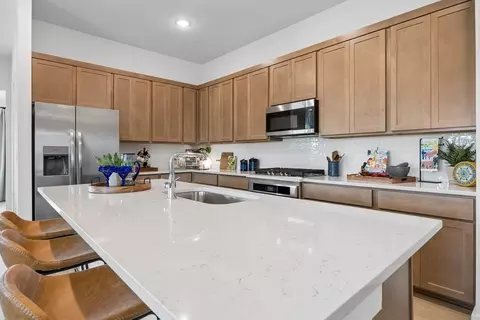 Kitchen - 5705 Koshoa Dr, Austin, TX 78754 photo 8 of 12