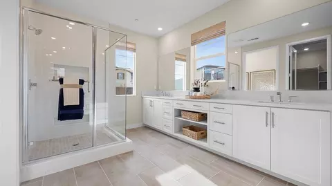 Bath - E Santa Paula & Harvest Loop, Santa Paula, CA 93060 photo 1 of 7