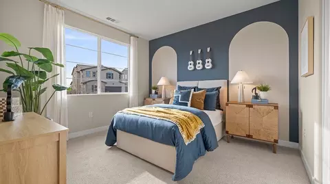 Bedroom - E Santa Paula & Harvest Loop, Santa Paula, CA 93060 photo 5 of 9