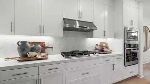 Kitchen - E Santa Paula & Harvest Loop, Santa Paula, CA 93060 photo 2 of 6