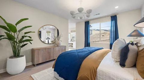 Bedroom - E Santa Paula & Harvest Loop, Santa Paula, CA 93060 photo 2 of 9