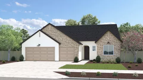 1483 N Oxford Dr, Porterville, CA 93257