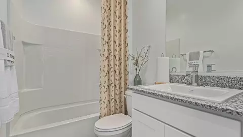 Bath - 780 W Lexington St, Vail, AZ 85641 photo 3 of 3