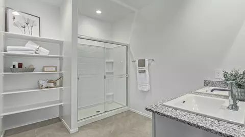 Bath - 780 W Lexington St, Vail, AZ 85641 photo 2 of 3