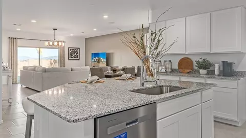 Kitchen - 780 W Lexington St, Vail, AZ 85641 photo 2 of 11