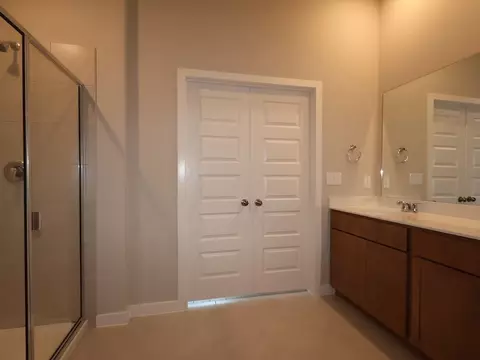 Bath - 12404 Setting Peak Ln, Buda, TX 78610 photo 1 of 4