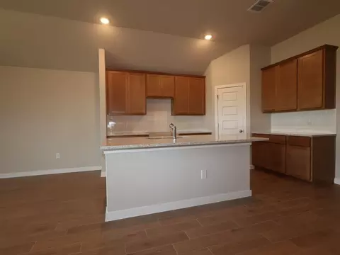Kitchen - 12404 Setting Peak Ln, Buda, TX 78610 photo 1 of 2