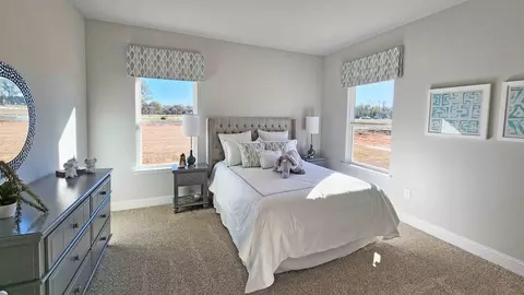 Bedroom - 2382 Hamilton Ridge Dr E, Mobile, AL 36695 photo 5 of 8