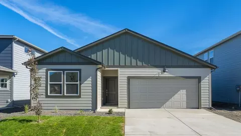 Exterior - 3965 S Blake Ln, Spokane, WA 99206 photo 2 of 7