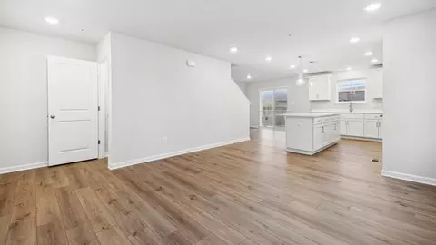 Entry Way - 533 Hall Dr, Georgetown, DE 19947 photo 1 of 1
