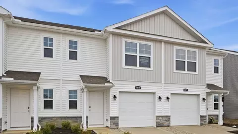 Exterior - 6430 Silver Canoe Way, Galloway, OH 43119 photo 3 of 8