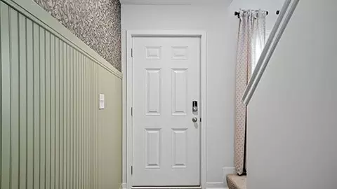 Entry Way - 6430 Silver Canoe Way, Galloway, OH 43119 photo 3 of 6