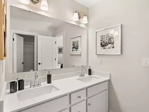 Bath - 161 Oriole Dr, Angier, NC 27501 photo 3 of 6