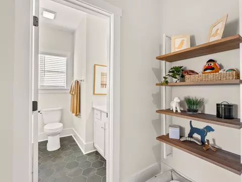 Entry Way - 161 Oriole Dr, Angier, NC 27501 photo 3 of 4