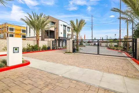 Exterior - 12200 Beach Blvd, Stanton, CA 90680 photo 5 of 10